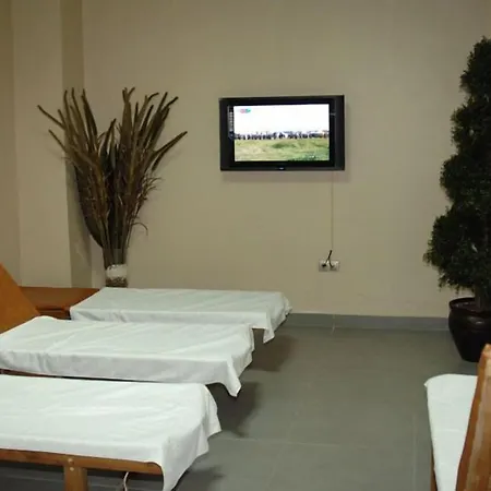 Paluri Otel Hopa