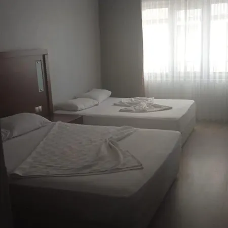 Paluri Otel 4*
